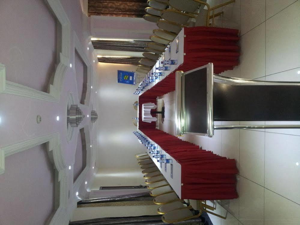 Bole Skygate Hotel Addisz-Abeba Kültér fotó